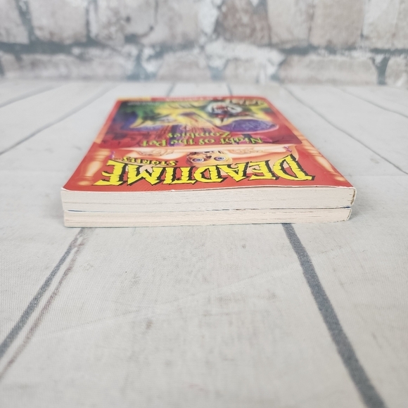 Vintage 90s Deadtime Stories Teen Horror Paperback Novels Set of 2 - Picture 5 of 9